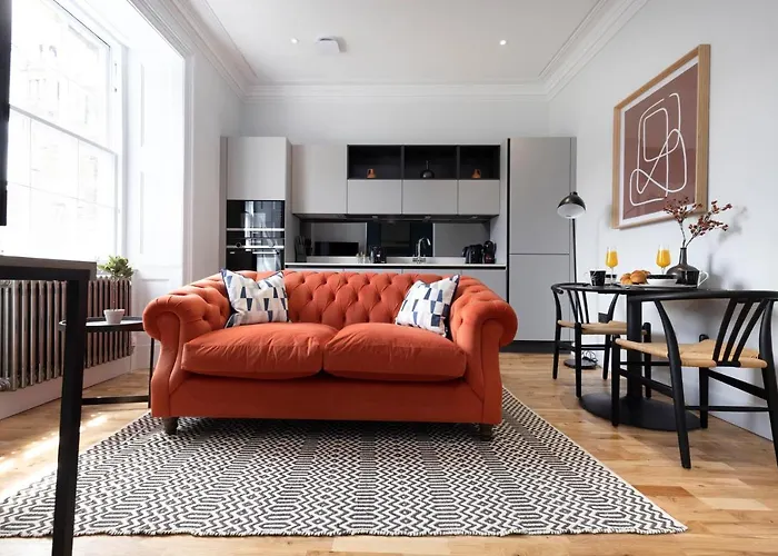 Dragon Luxury Serviced At Alva Street