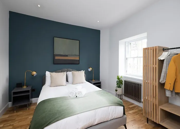 Dragon Luxury Serviced At Alva Street Apartment *