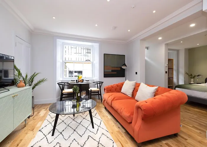 דירה Dragon Luxury Serviced At Alva Street אדינבורו