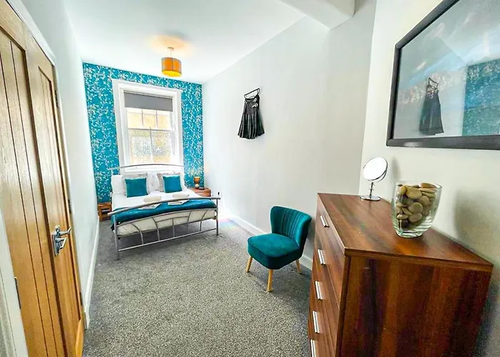 Stunning 2 Bed Nr The Royal Mile & The Castle *