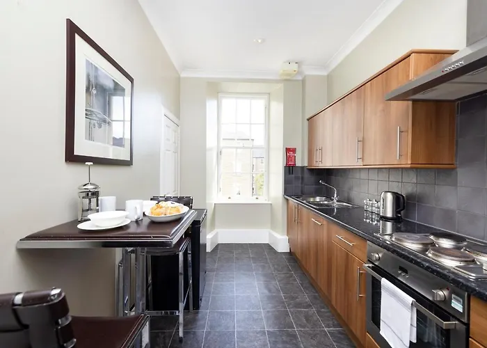 Altido West Nicolson Street إدنبرة