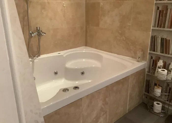 ゲストハウス A In The - West エディンバラ