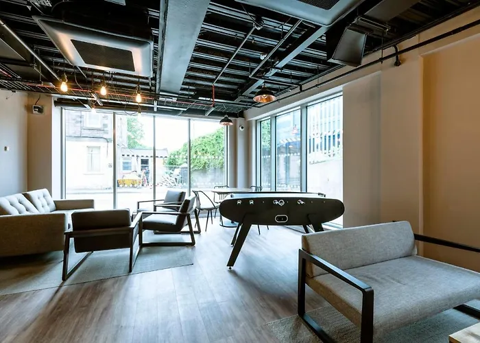 Modern Studio Apartments At Murieston Crescent In Edinburgh