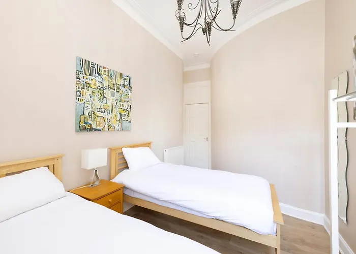 Joivy Family Flat Near Leith شقة *