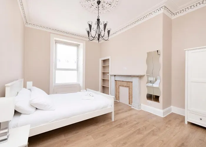 شقة Joivy Family Flat Near Leith إدنبرة