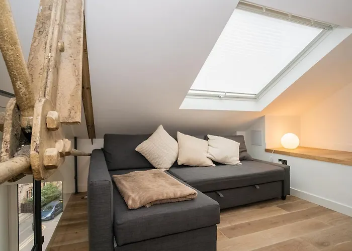 شقة 2bd Loft Style - - Free Parking - Pass The Keys