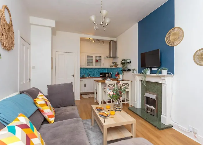 Cute - 1bd Near Centre - Leith Walk 公寓