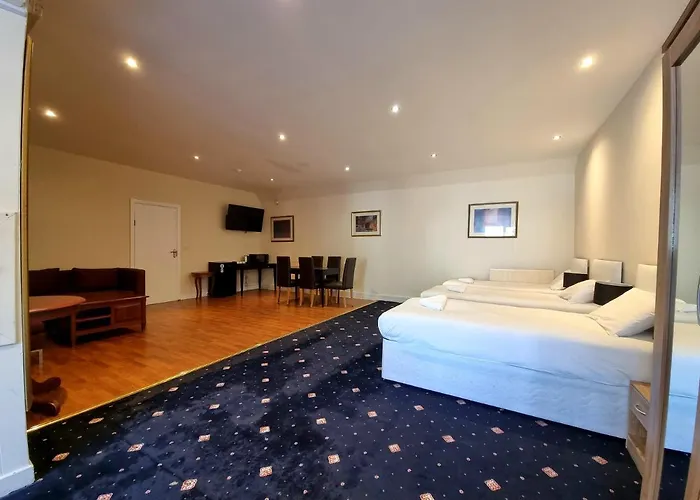 Park View House Hotel 3*