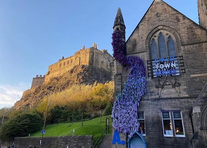Appartamento Edinburgh City Centre & Airport 2 Bedroom Apartment *