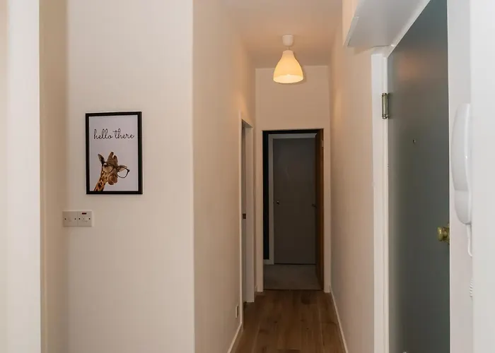2bd Loft Style - - Free Parking - Pass The Keys Apartman Edinburgh