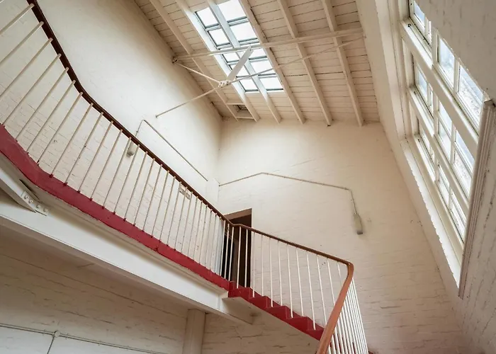 2bd Loft Style - - Free Parking - Pass The Keys * Edinburgh