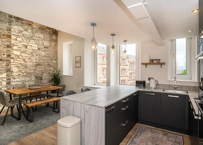 شقة 2bd Loft Style - - Free Parking - Pass The Keys *