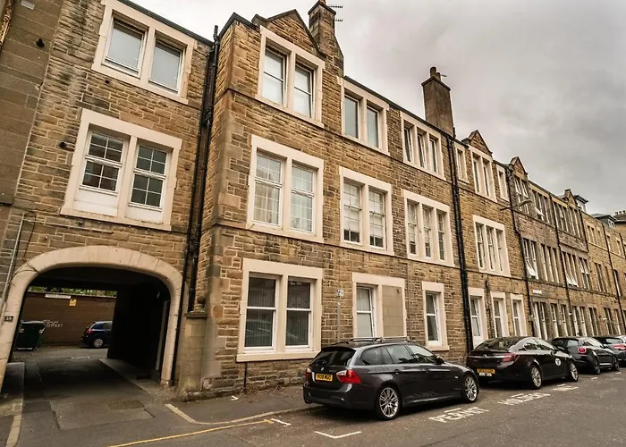 شقة 2bd Loft Style - - Free Parking - Pass The Keys