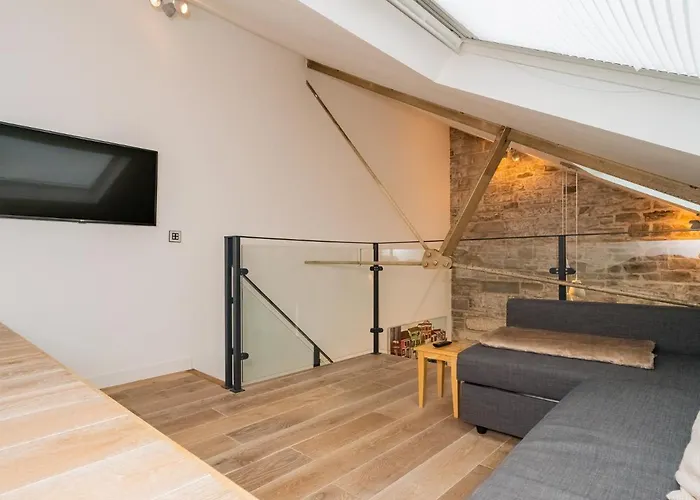 شقة 2bd Loft Style - - Free Parking - Pass The Keys