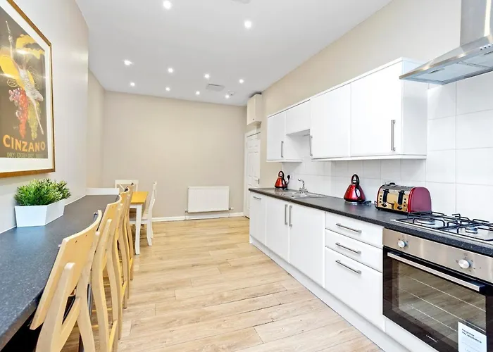 شقة Joivy Family Flat Near Leith إدنبرة