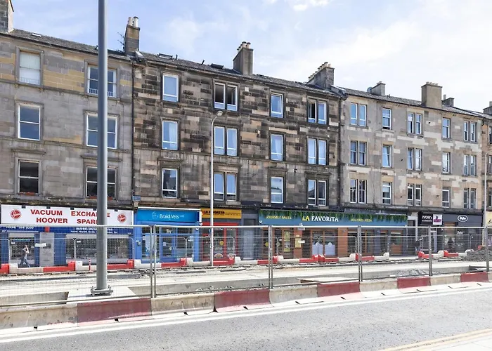 Joivy Family Flat Near Leith شقة
