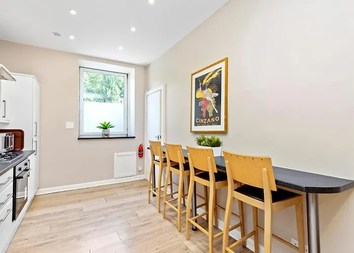 شقة Joivy Family Flat Near Leith إدنبرة