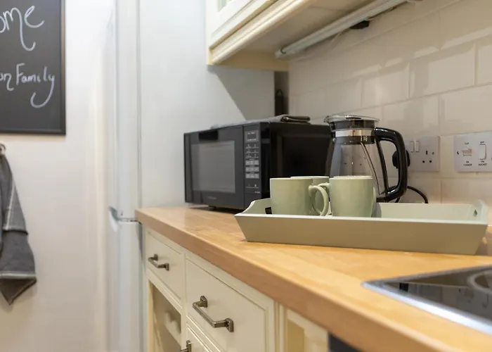 The Meadows Apartment Edinburgh