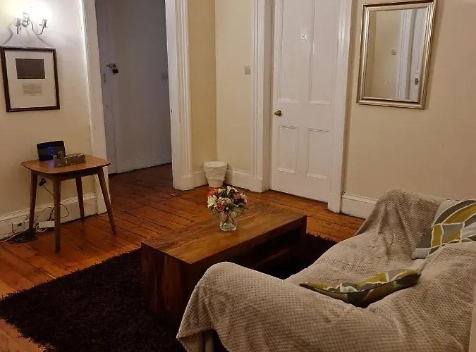 דירה Apex Haymarket Station