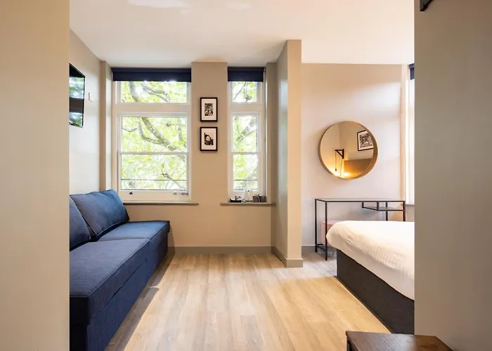 Towerbridge64 3* Edinburgh