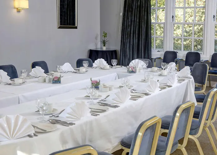 Western Kings Manor Hotel