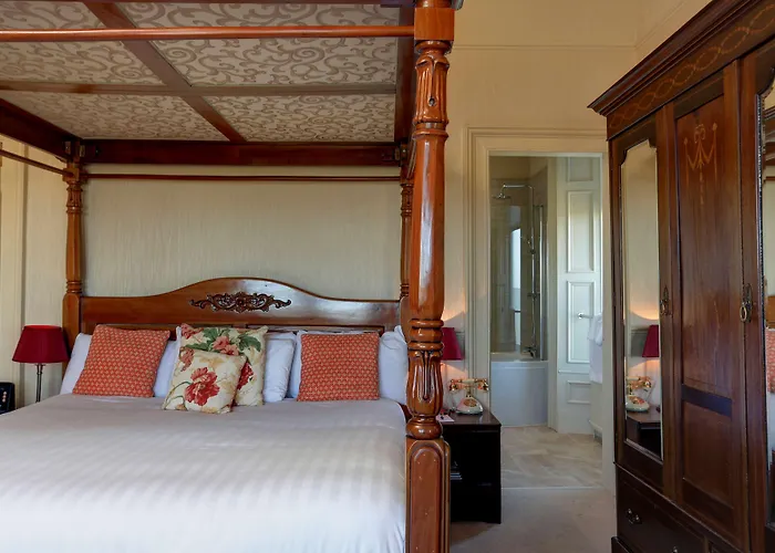 Hotel Braid Hills 3*