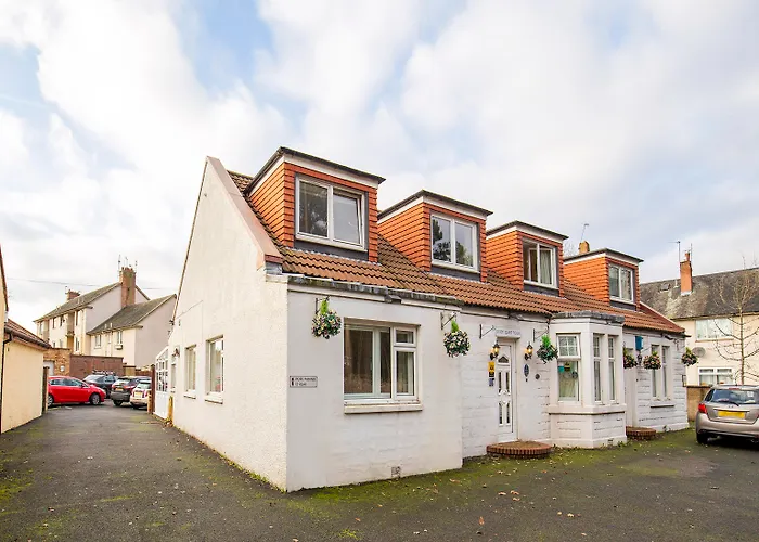 Arden Guest House, Craigmillar Castle 3*