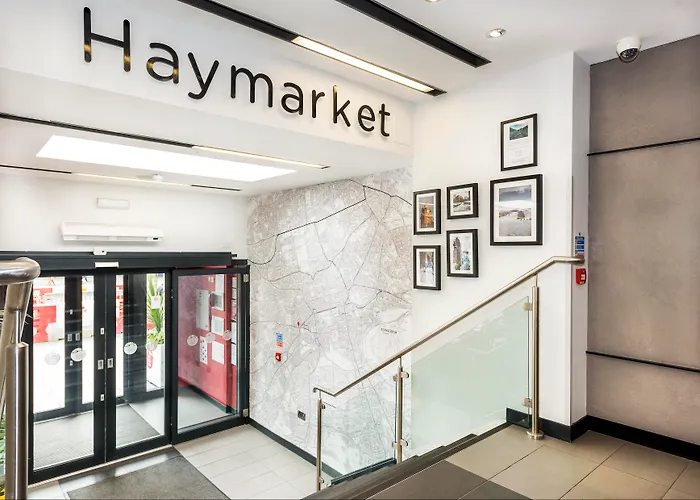 Hotel Haymarket Hub 3*