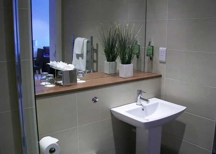 Stewart By Heeton Concept - 에든버러