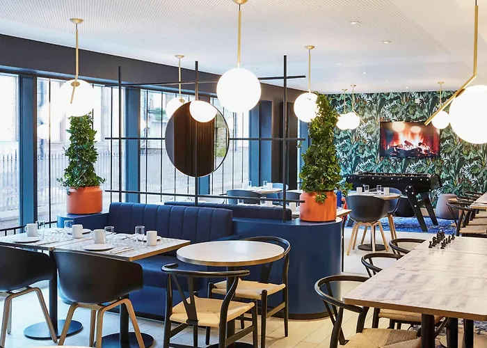 Adagio Royal Mile 4* Edimburgo