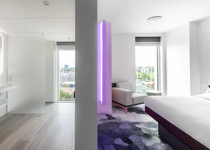 Yotel 酒店 爱丁堡
