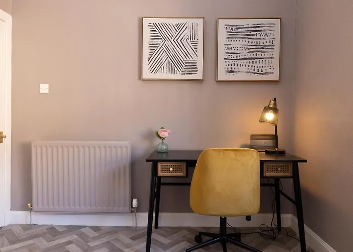 Διαμέρισμα Joivy Homely By St Giles With Desk Εδιμβούργο
