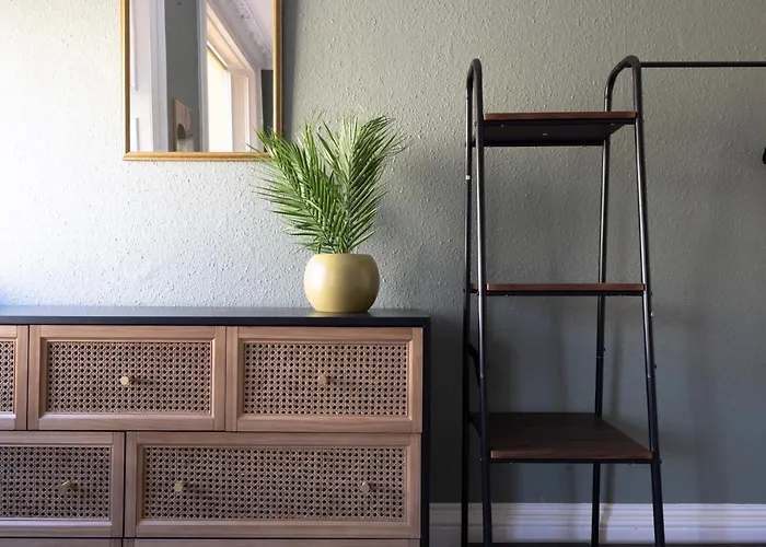 Joivy Homely By St Giles With Desk Διαμέρισμα