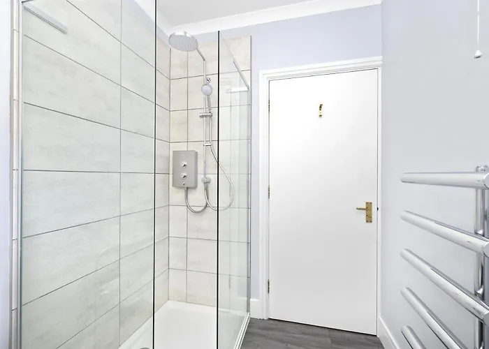 Joivy Modern Flat On Rose Street