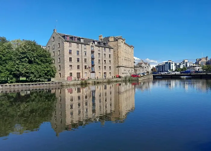 1 Bedroom Flat In Historic Cooperage Leith Apartmán