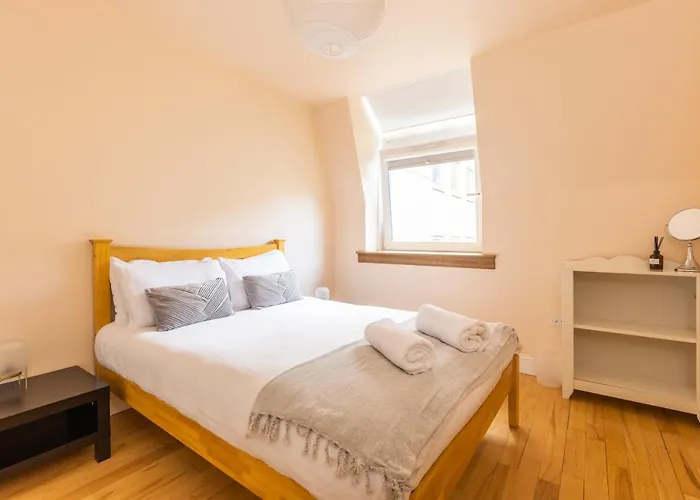 דירה Amazing Castle View *