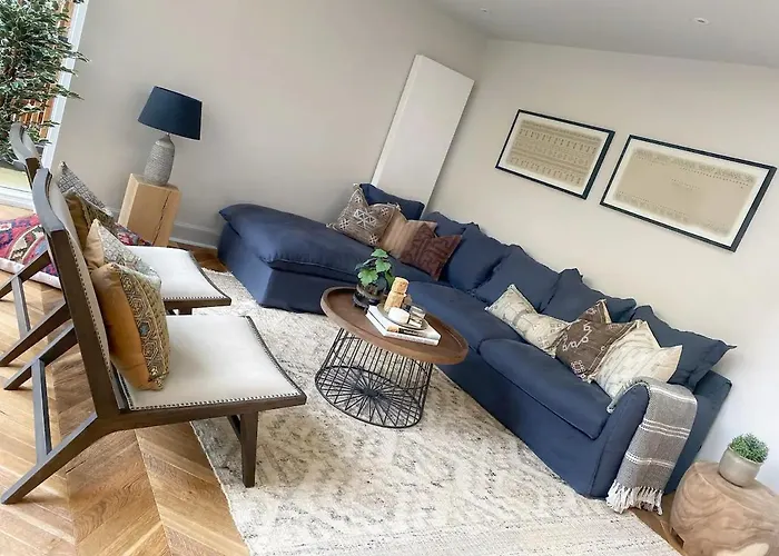 Free Parking West End Apartament Edynburg
