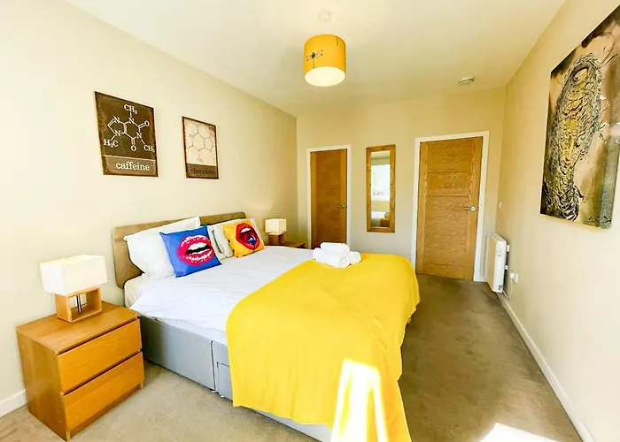 Charming Old Town 2 Bed Apt, 2mins From Royal Mile *