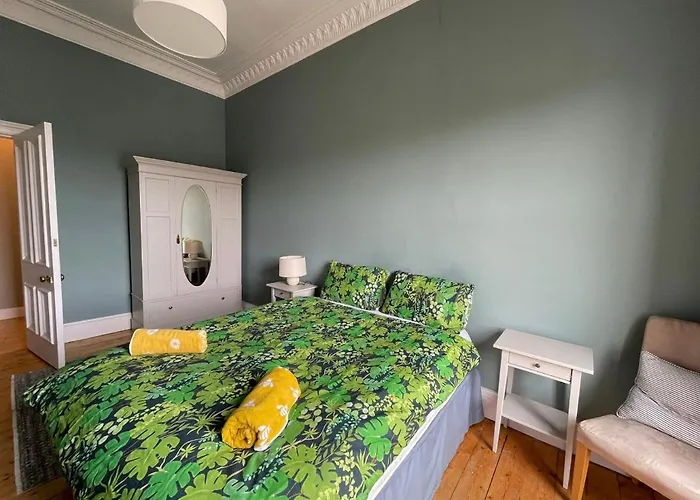 Montgomery Street דירה *