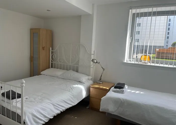 Stunning Waterfront Western Harbour דירה *