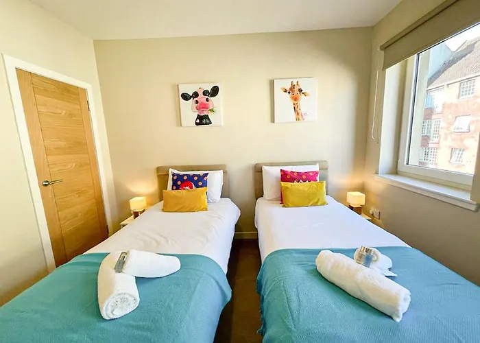 Charming Old Town 2 Bed Apt, 2mins From Royal Mile