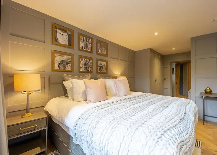 No1 - New Town Apartment