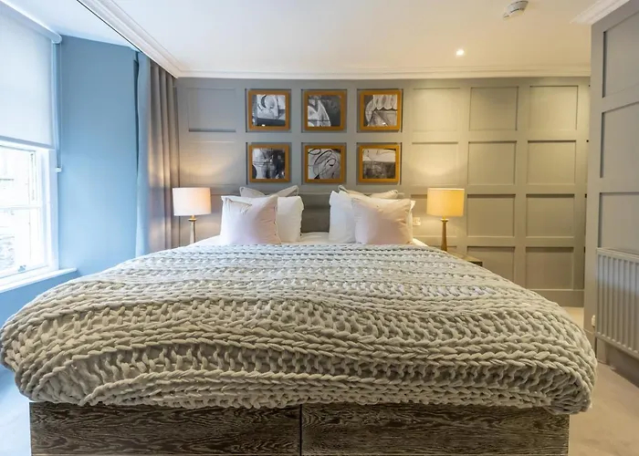 No1 - New Town Apartment Edinburgh