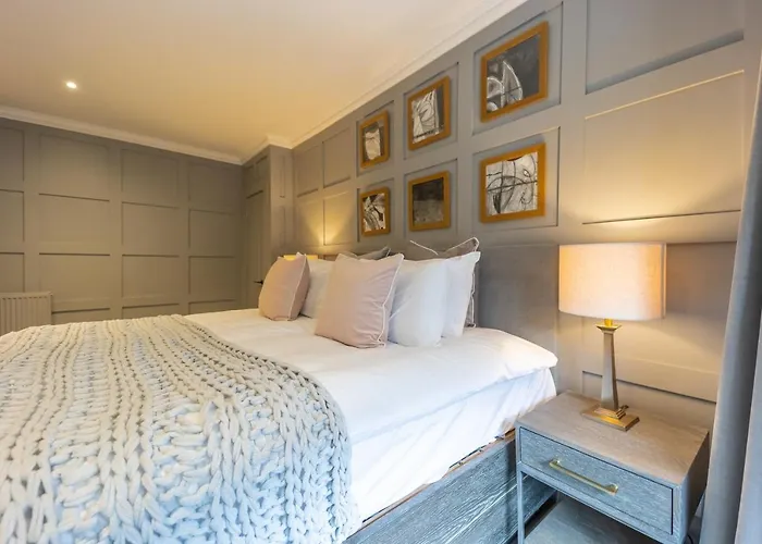 No1 - New Town Edinburgh