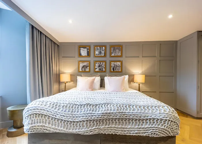 No1 - New Town * Edinburgh