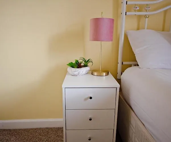 Apartament Cosy One Bedroom Flat In Center *