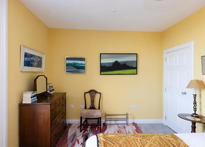 Joivy Inviting Flat At The Heart Of Apartment