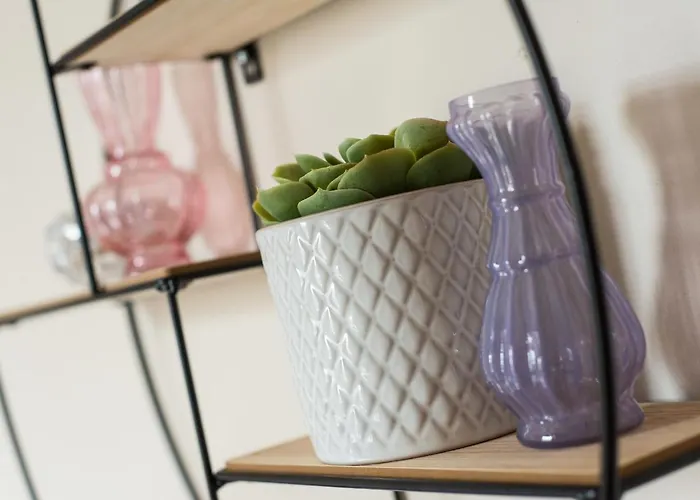 Downtown And 1 Bed In شقة *