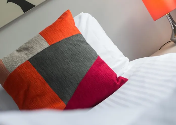 Royal Mile Modern 아파트 *