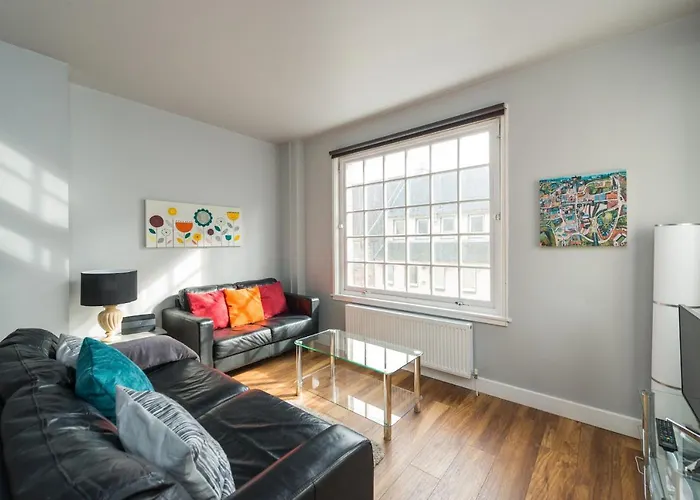 Royal Mile Modern Apartment Edinburgh